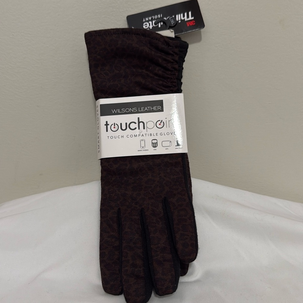 WILSONS LEATHER NWT Touchpoint leopard print gloves in size L/XL